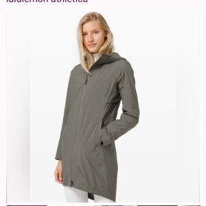 lululemon athletica Women's Green Hooded Jacket
